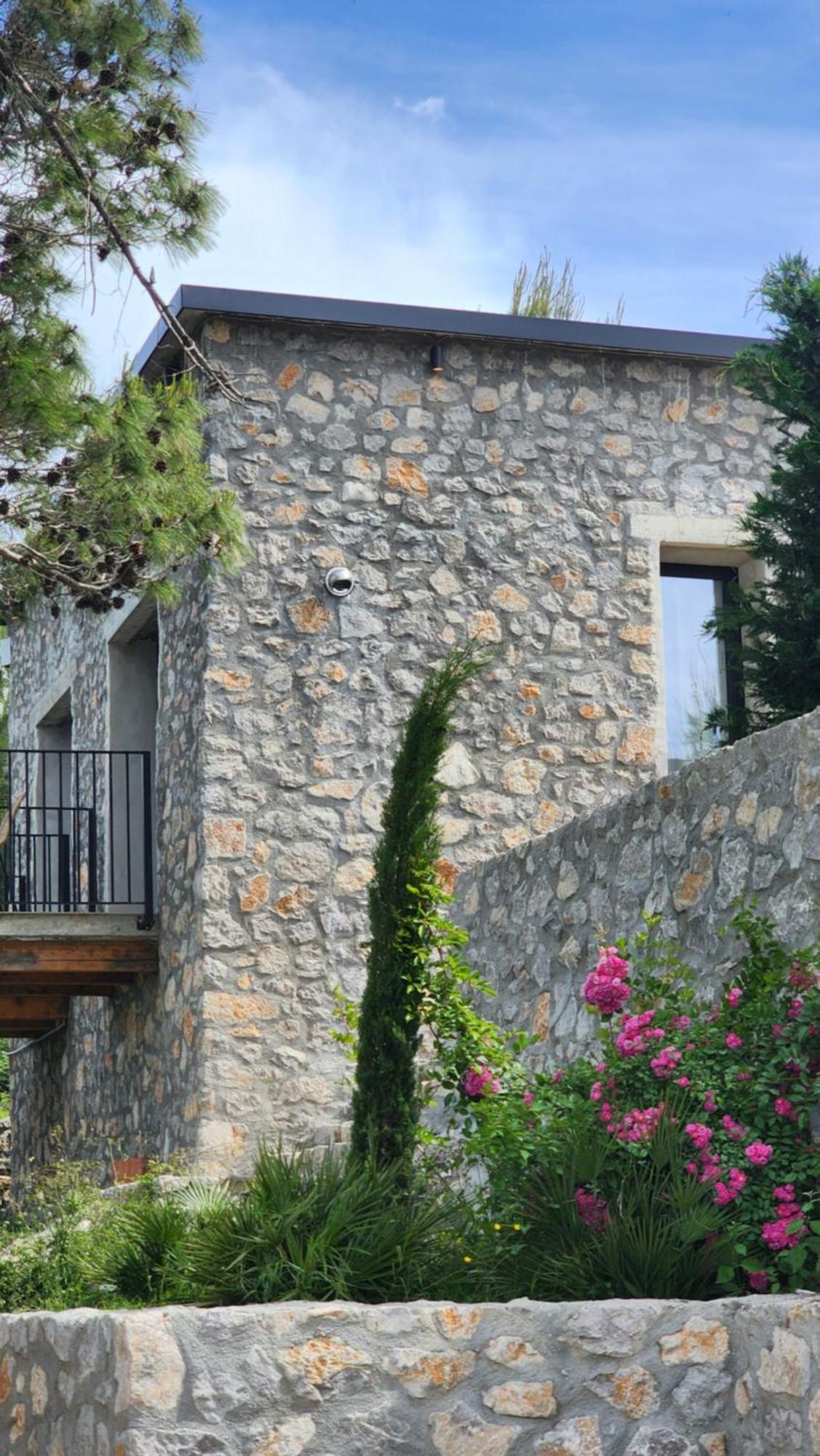 Rustico Guest House Široka Екстериор снимка