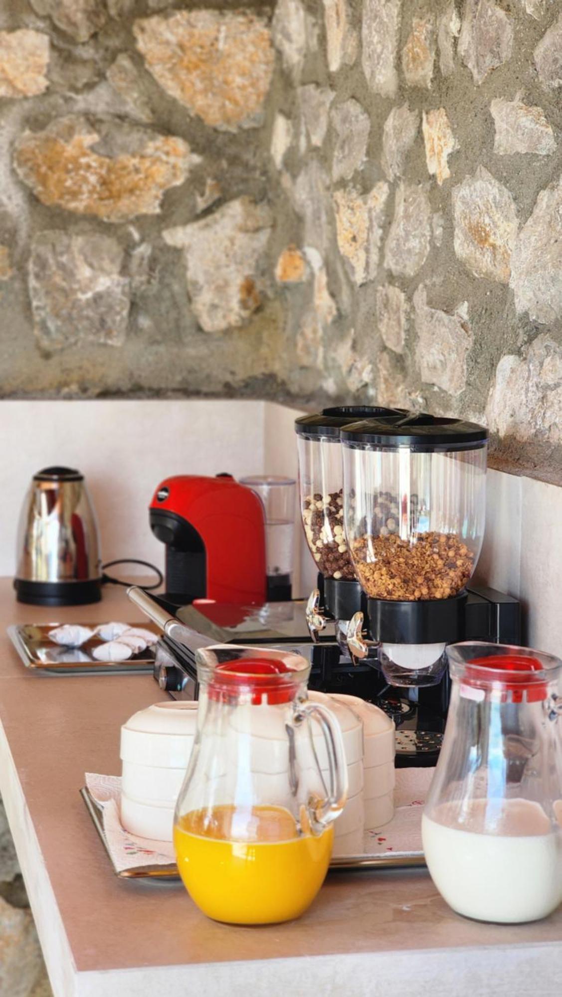 Rustico Guest House Široka Екстериор снимка